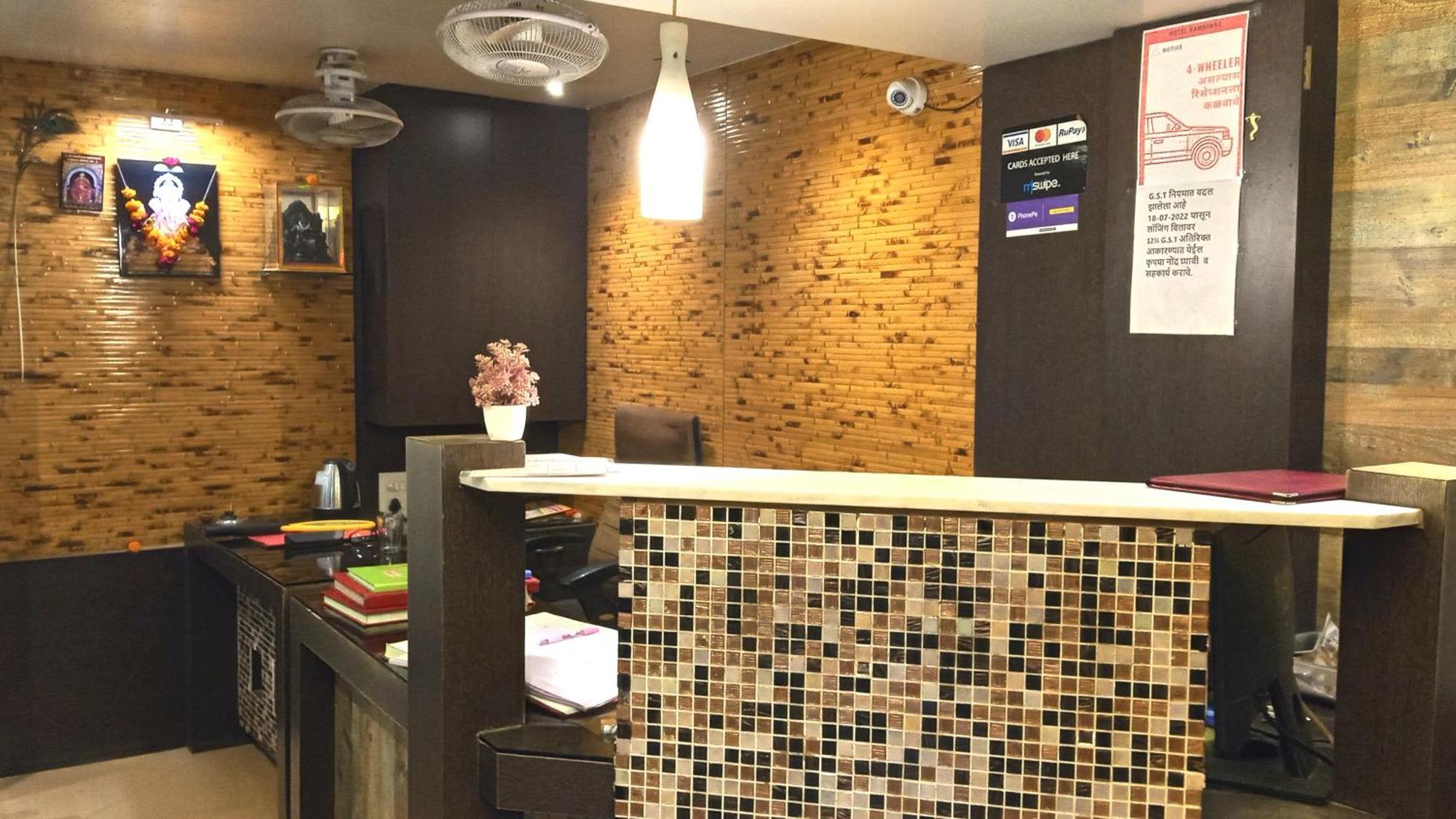 Hotel Ramniwas Jalgaon Exterior foto
